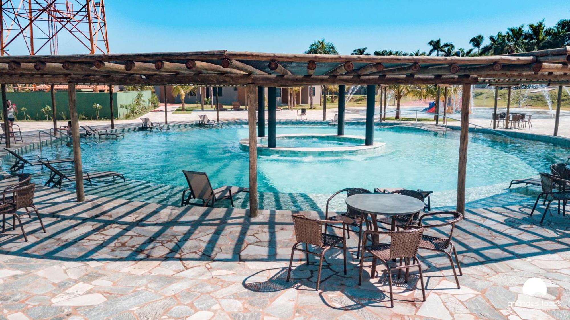 Grandes Lagos Resorts e Parque Aquático Santa Clara d'Oeste Exterior foto