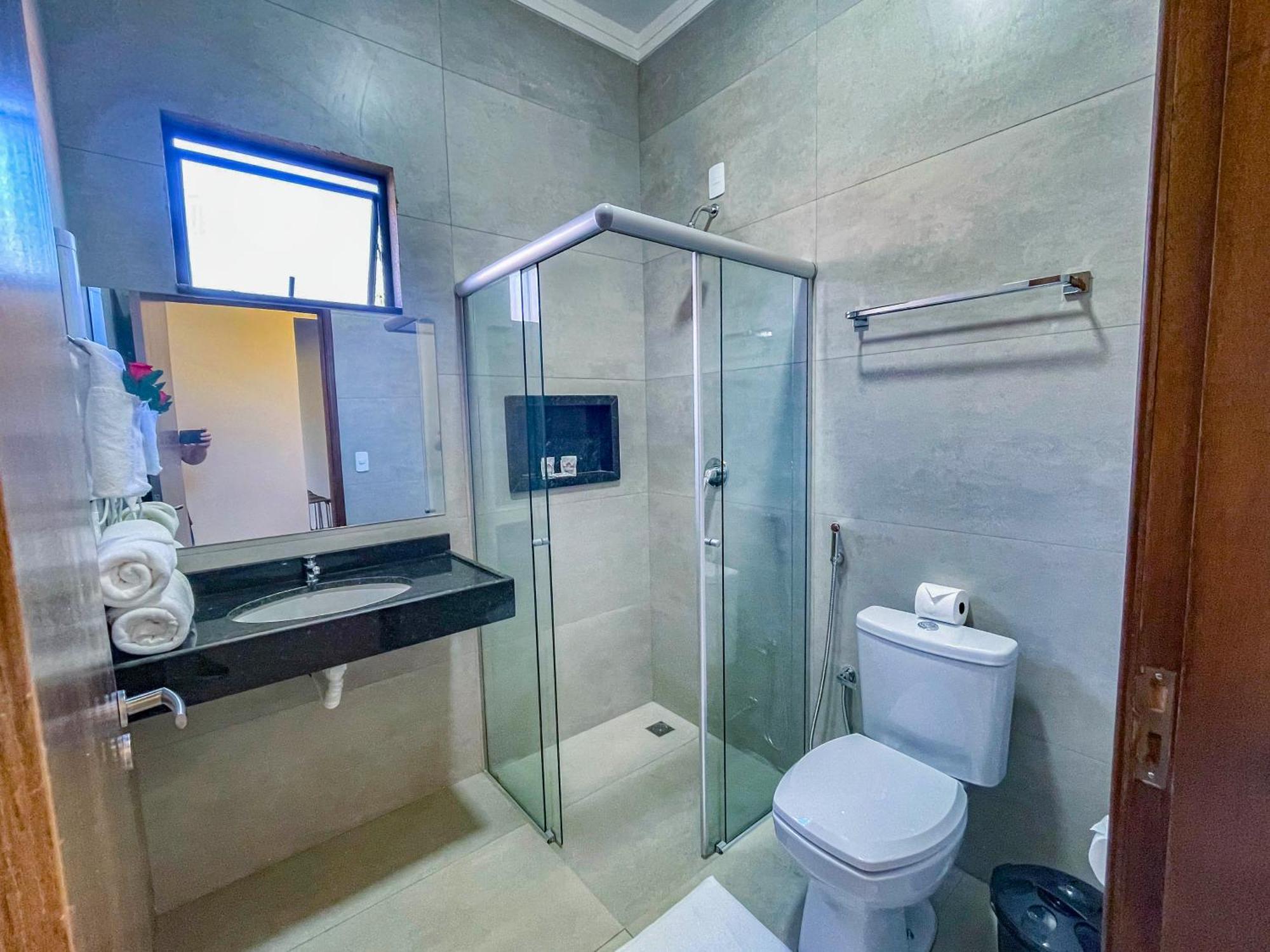 Grandes Lagos Resorts e Parque Aquático Santa Clara d'Oeste Habitación foto