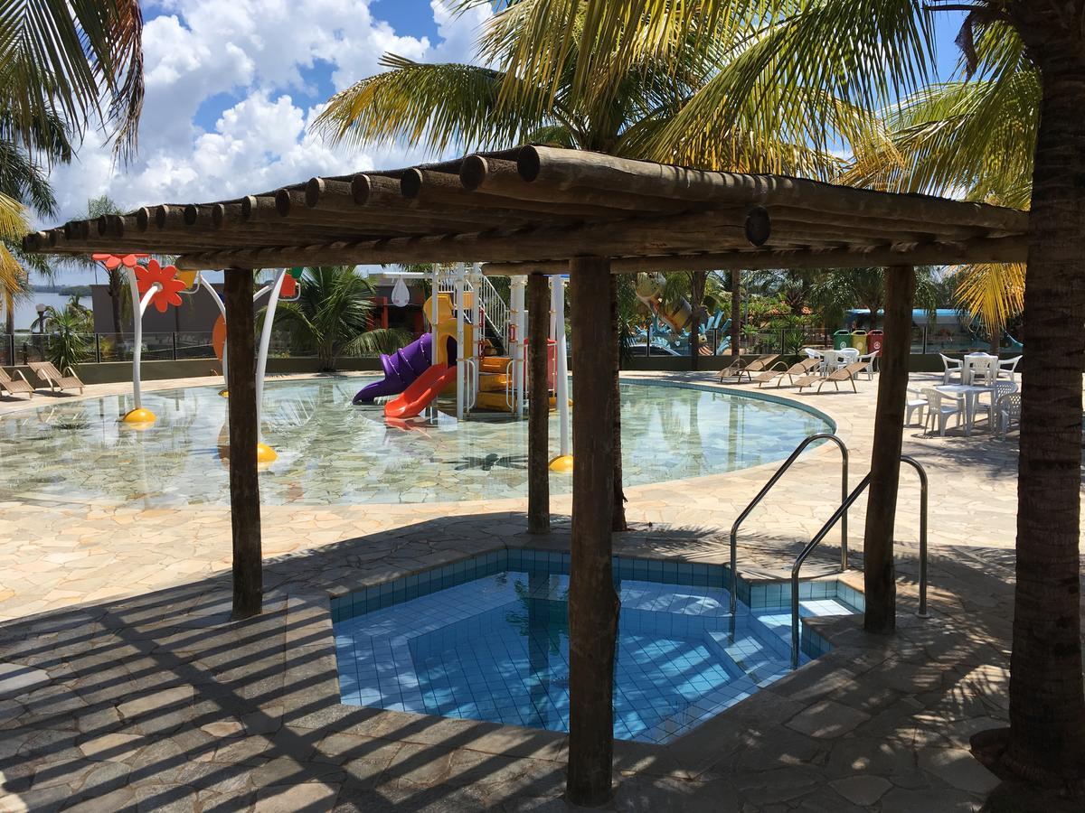 Grandes Lagos Resorts e Parque Aquático Santa Clara d'Oeste Exterior foto