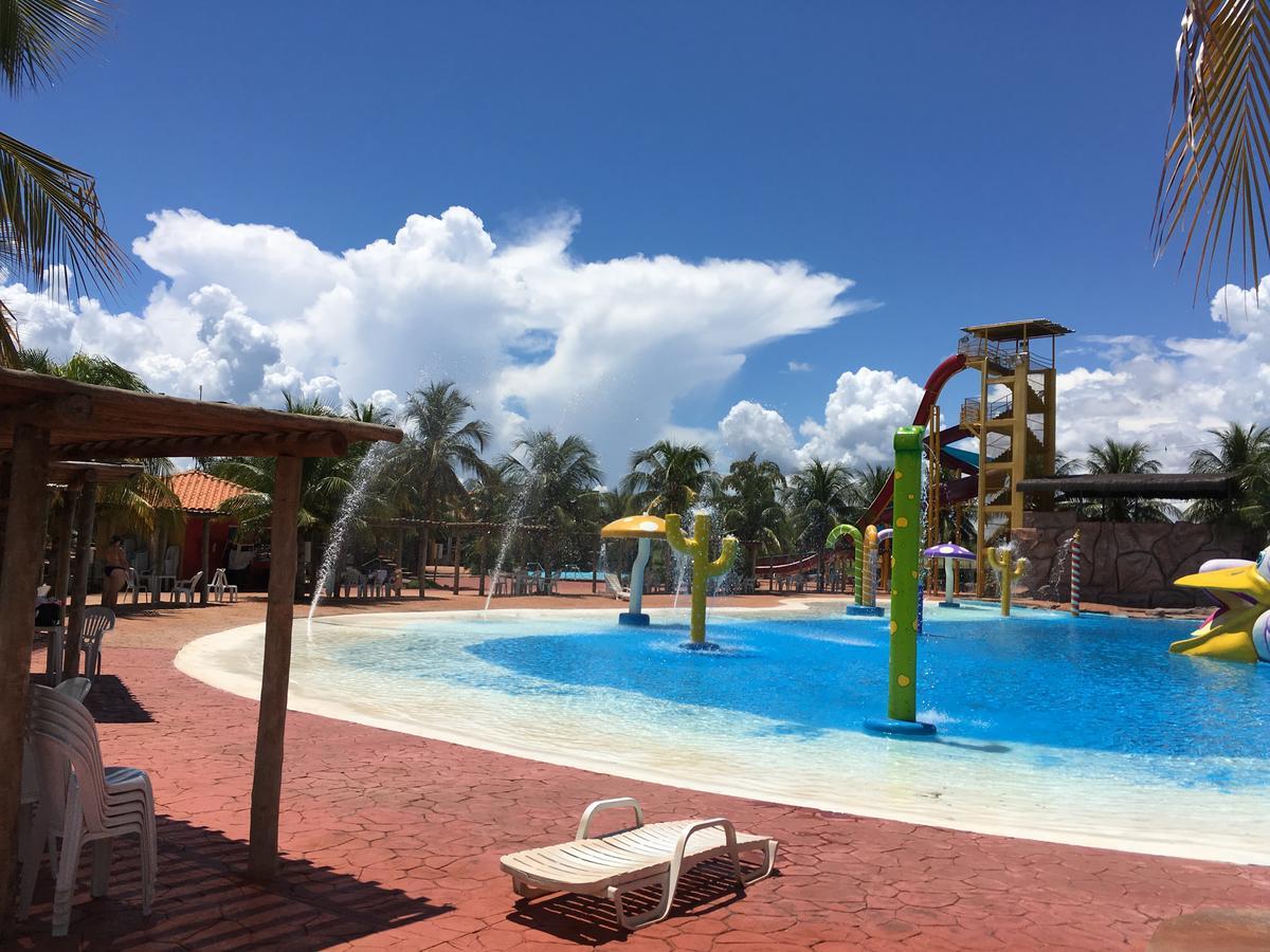 Grandes Lagos Resorts e Parque Aquático Santa Clara d'Oeste Exterior foto
