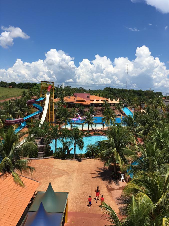 Grandes Lagos Resorts e Parque Aquático Santa Clara d'Oeste Exterior foto