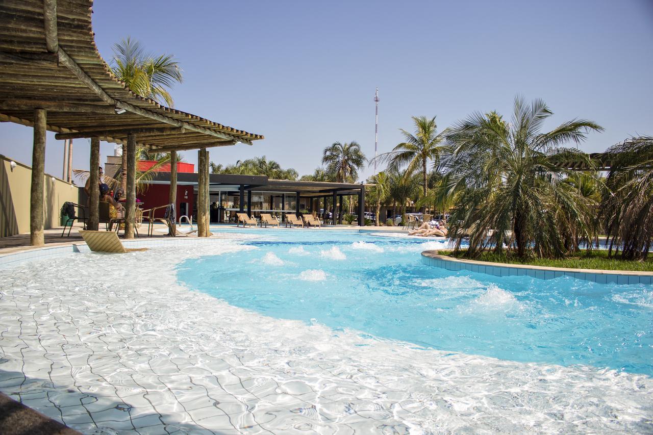 Grandes Lagos Resorts e Parque Aquático Santa Clara d'Oeste Exterior foto